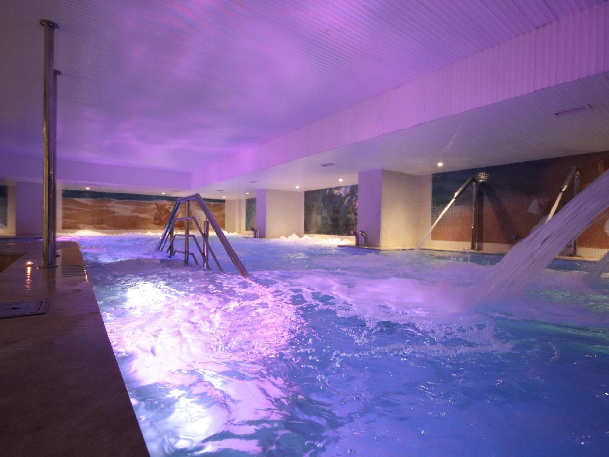 New Hotel Piscine Wellness & Spa Казабланка Екстериор снимка