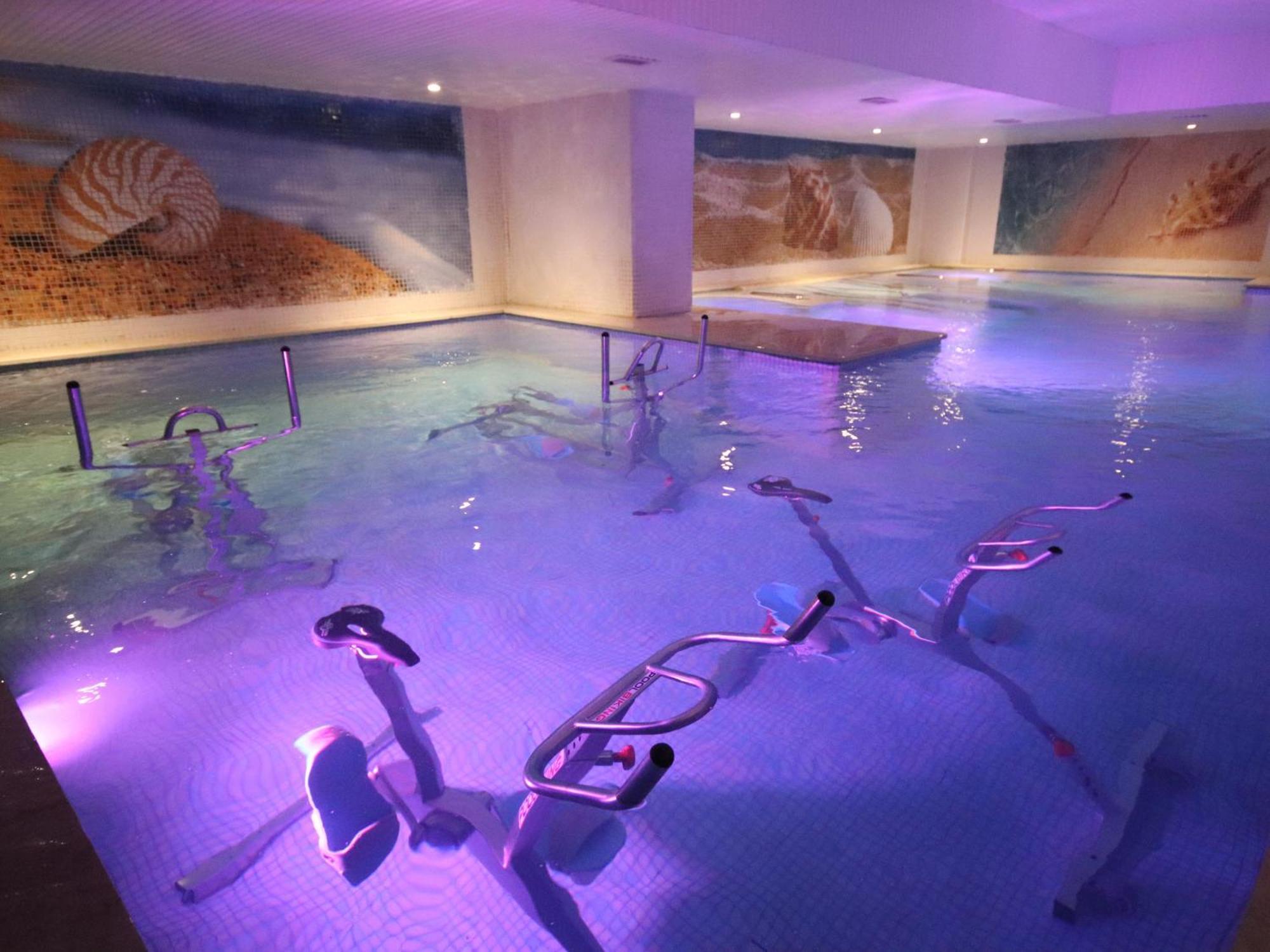 New Hotel Piscine Wellness & Spa Казабланка Екстериор снимка